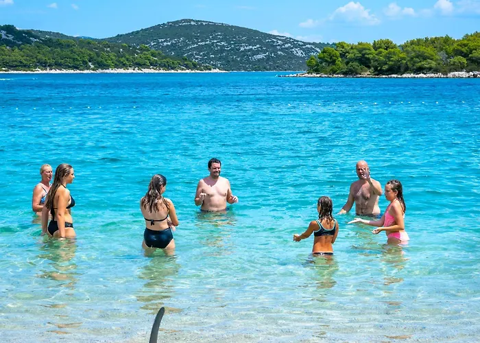 One Bedroom Near In Езера