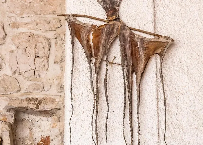 One Bedroom Near In Апартаменты